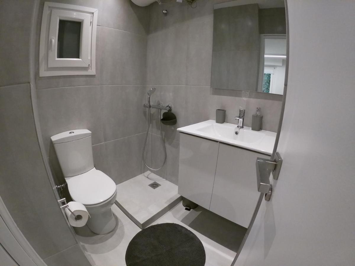 אתונה Renovated Apartment In Kifissia Center Near Metro G25 מראה חיצוני תמונה