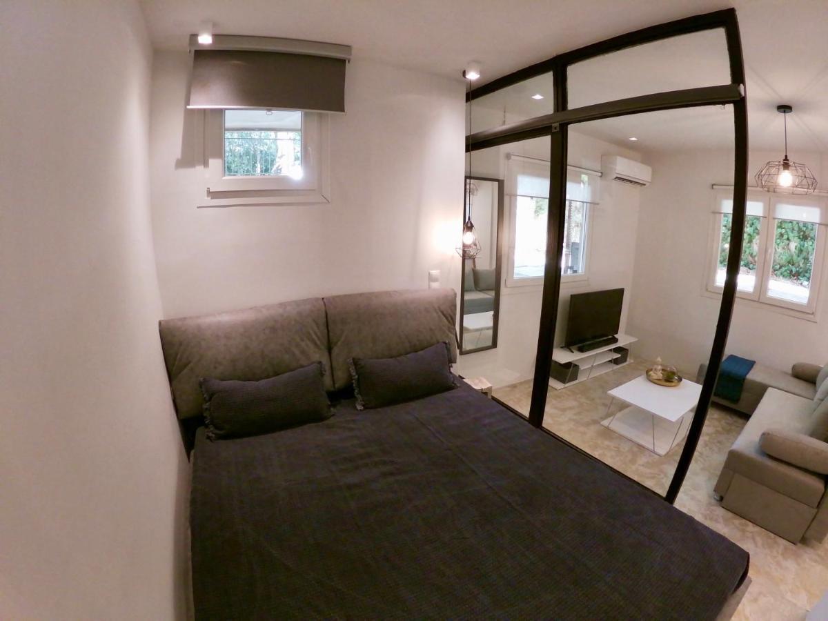 אתונה Renovated Apartment In Kifissia Center Near Metro G25 מראה חיצוני תמונה