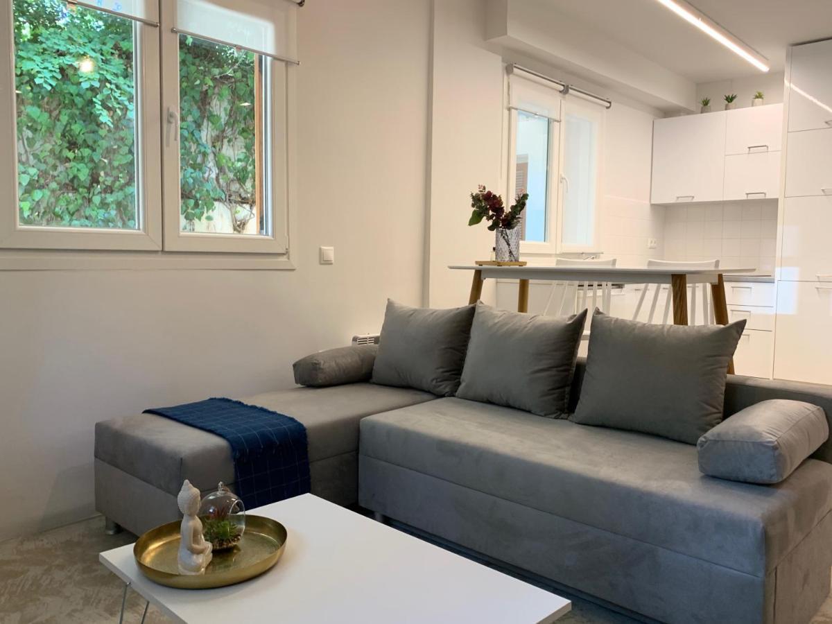 אתונה Renovated Apartment In Kifissia Center Near Metro G25 מראה חיצוני תמונה